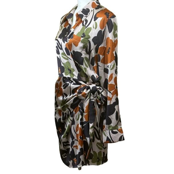 Karlie wrap dress, autumnal colors, large, floral, office, whimsical, colorful - Picture 2 of 6
